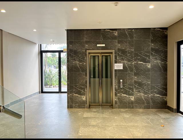 425M² SHOWROOM TO LET IN BALLITO DISTRICT